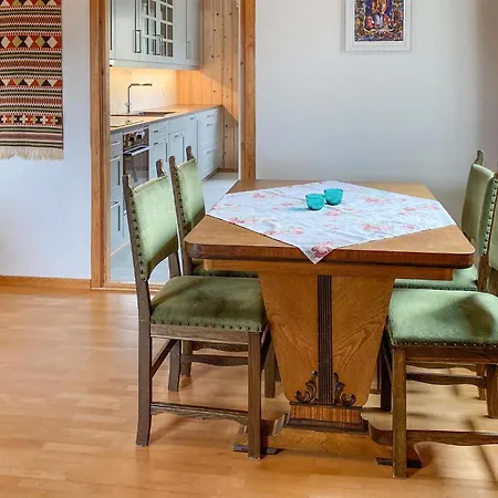 Апартаменты Stunning In Eidsvag I Romsdal