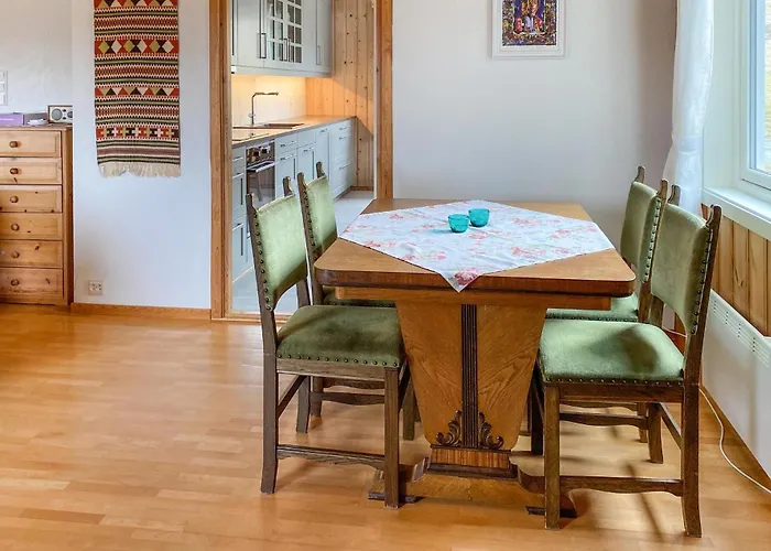 Апартаменты Stunning In Eidsvag I Romsdal