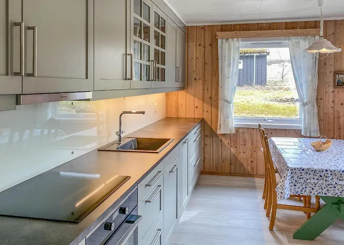 Апартаменты Stunning In Eidsvag I Romsdal *